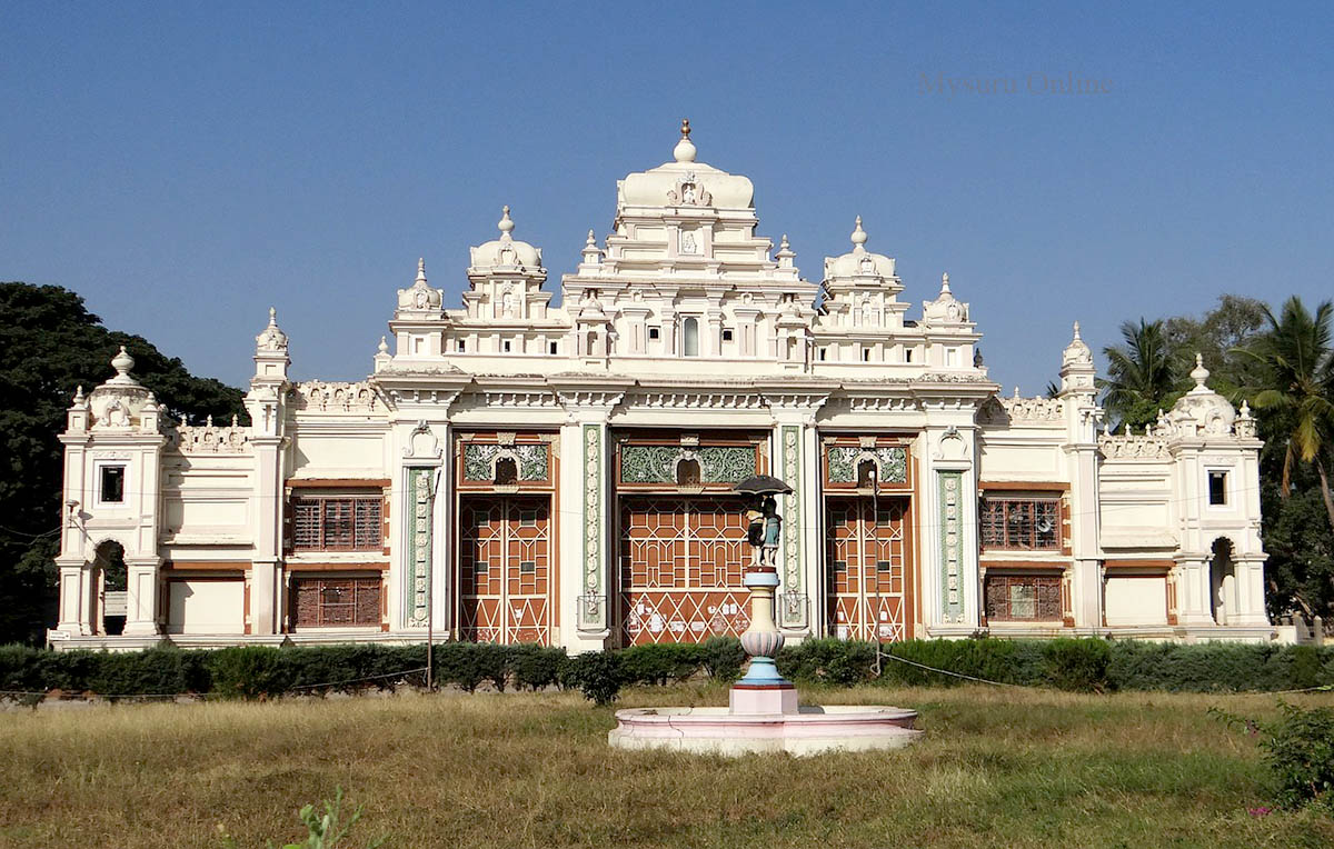 Jaganmohan Palace Art Gallery